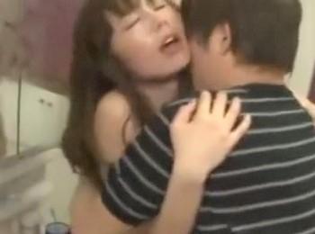 【兄嫁】夫の弟に無理やり寝取られる若妻「義姉さん、僕のことも愛してよ」