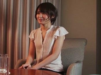 【人妻ナンパ】「今日も素敵ですね」様々なエッチに興味がある奥様に中出し