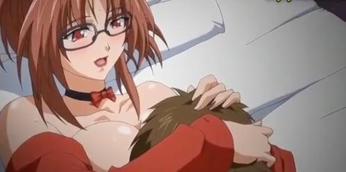 メガネ女教師がベッドで男子生徒と禁断のセックス！