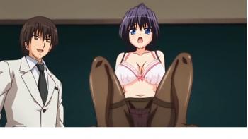 ロリ顔教師に子どもたちの前で露出プレイを強要！