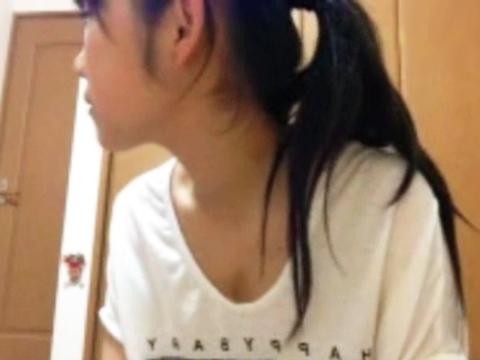 ＜個人撮影＞「マジ中学生？女児なのに美爆乳でっけぇーー！ｗｗ」いつも削除されまくる女子校生の流出個撮ｗ＜美少女ロリJC＞