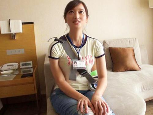 【SOD女子社員】「真面目な彼女を出演させたい！」歴代No.1美人でカメラマン志望な新人スタッフをハメ撮り【AV処女作】