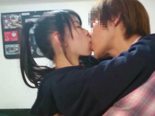 ■膣内射精■彼氏に内緒でヤリサーの姫だったロリ女子大生のNTR性交！スパンスパン突かれて無責任な種付け生中出しｗ■素人■