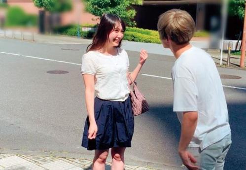 【素人ナンパ】清純派の超王道美少女に、ピル飲ませてコンドームポイ！中出しセックス！