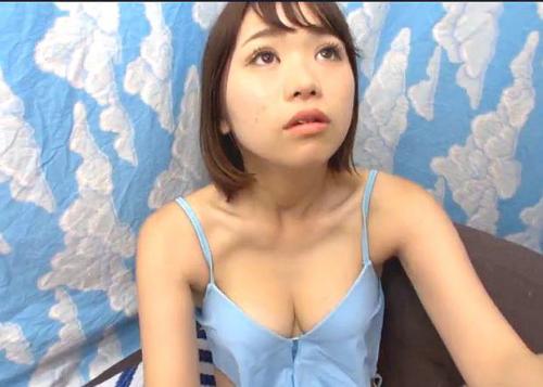 【素人】何度イっても止めない追い込みピストンで水揚げされた鯉のように痙攣イキするスレンダー水着女子！
