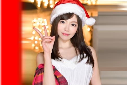 【素人ナンパ】乳首をたたせて激しいクンニにビクビクイっちゃうｗｗｗイルミに酔いしれるコスプレギャルを捕獲☆
