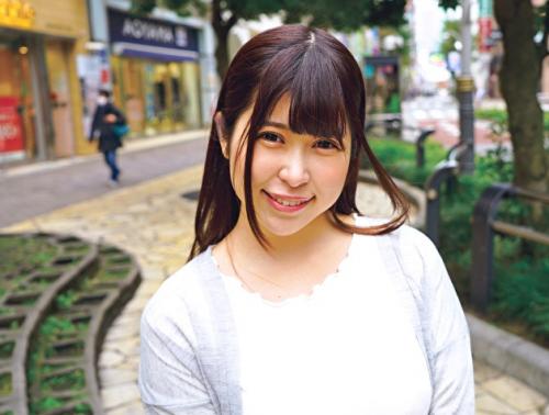 【人妻ナンパ】一年の大半を留守にする夫に当然欲求不満で、オナニーも欠かさない模様。