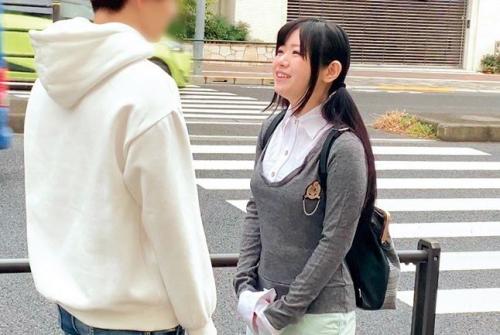 【素人】上京したての地方出身女子大生をナンパ！うぶなおま○こにち○ぽをコスコス中出し！