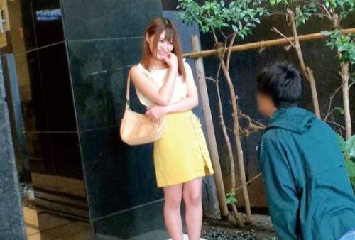 【素人ハメ撮り】10代うぶ美少女をガチナンパ！必死に拒むも気持ち良すぎで顔真っ赤！