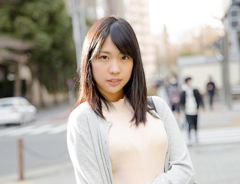 【素人】憧れの同僚社員と2人っきりにさせて卑猥な行為を一部始終盗撮で覗き見！