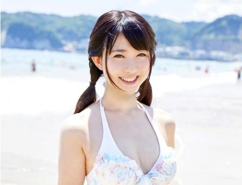 【マジックミラー号】初対面の男性と混浴をしながらお互いをマッサージし、気分が高まった所で素股マッサージから中出し！