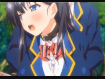 制服の上からも目立つ爆乳を持つ美少女JK！アオカン立ちバックでアクメしまくりザー汁逆流♥