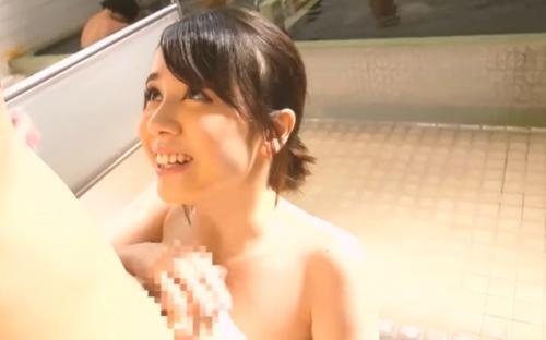 【巨乳】しょうがないな～♡ 銭湯で色白巨乳の激カワ看板娘に綺麗なピンク乳首デカ乳輪で最高のパイズリ♡　吉川あいみ