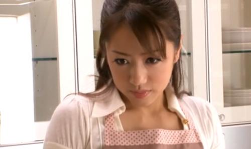 【熟女】一緒に暮らすことになった義母がオナニーしている姿を見てしまった時から毎日のように禁断の関係に♡ 水元ゆうな