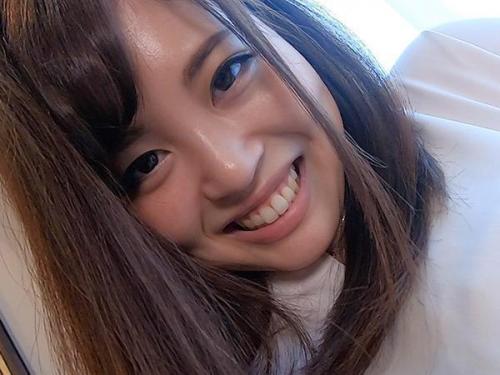 ＜素人ナンパ＞経験値が浅い美少女にやりたい放題！女子大生が壊れるほどズコバコされちゃう！まさかの無許可中出し！