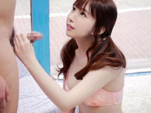＜素人ナンパ＞困っている人を放っておけない優しい女の子！色白美人の体育大学一年生は困っている人を放っておけない！