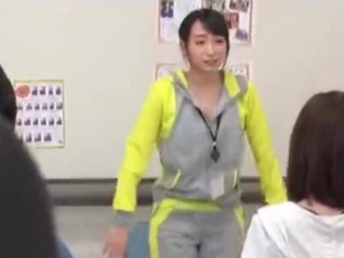 理性を失うくらい発情した部活娘たちが…‘ものすごい腰使い’で騎乗位イキを繰り返す！馬乗りで挿入されると次第に自ら腰をグラインド！