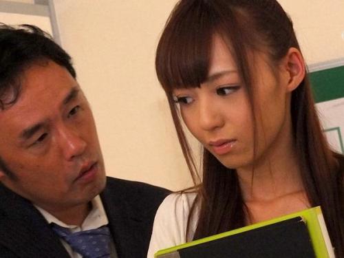 ＜ガチレイプ＞美人女教師が教育現場で鬼畜な生徒たちに陵辱される！反り返った肉棒に襲われる理不尽な陵辱
