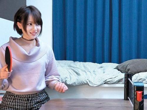 ＜素人ナンパ＞美少女を家に連れ込み罰ゲームで膝枕→好意を確信した男の顔接近に硬直！嫌いじゃないけど…なし崩しセックス
