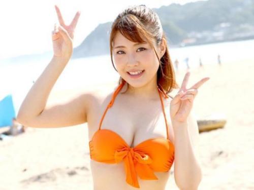 彼氏がいるのにオイルマッサージの快感で我を忘れた彼女！彼氏ともした事のない妊娠覚悟の生ハメ膣奥2連続中出し！