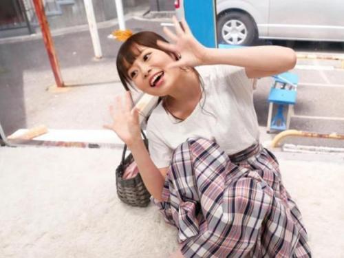 「アカン！イってまうぅぅ！」関西弁の元気な美少女が男優の凄テクで悶えまくる！方言がやたらエロくどことなくロリな彼女♡