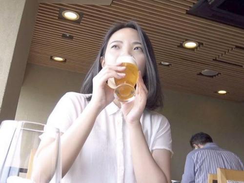 三十路、結婚5年目、子供無しの奥さんは欲求不満♡旦那と最近していないらしくエッチがしたくて不倫旅行に行きましたｗ