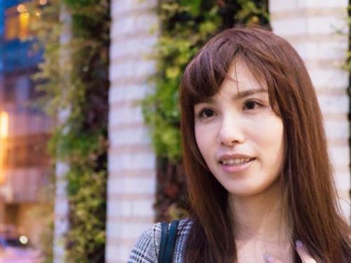 人妻ナンパ＞夫との性生活の不満を聞きだし、欲求不満と紐解いて口説き落とす！スイッチの入った人妻は見た目とは裏腹に…