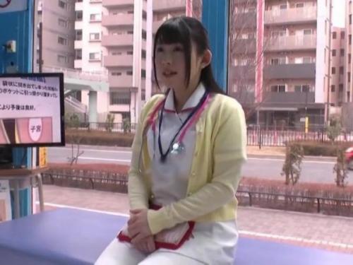 ＜素人ナンパ＞「触診ですよ」と言いながらAV男優だけが知っているアナルVスポットを刺激！