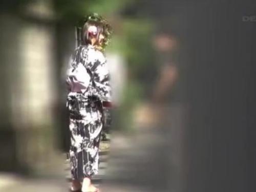＜ガチレイプ＞身体ビクビク！混み合う満員電車の中で逃げられないことをいいことに陵辱する痴漢師が浴衣美女を襲う！