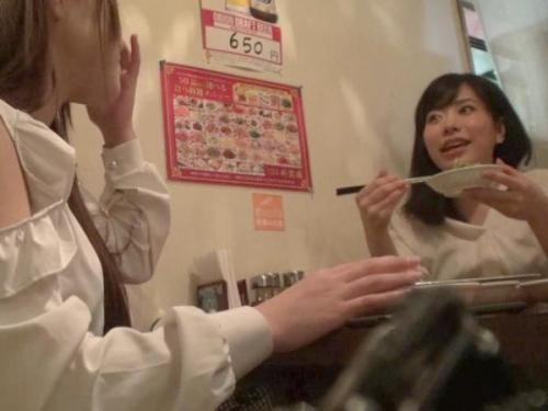 ＜素人ナンパ＞ナンパ＋酒で女の真のスケベさ爆発！英英会話教師の上品なメガネ美人さんも酔うと尻を引っ叩かれてトロ～ん！