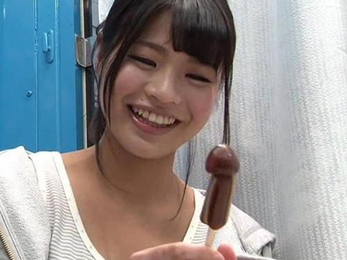 ＜素人ナンパ＞「これ…ですか？」女子大生がエッチな妄想でオマンコぬるぬる♡ギンギンチンポを見た彼女たちは…