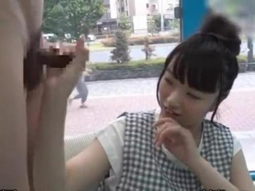 ＜素人ナンパ＞保母さんの卵たちの溢れんばかりの母性が早漏くんの勃起チ○ポを優しく包み込み、大量射精を誘う！