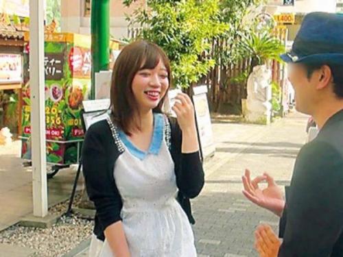 ＜素人ナンパ＞街行くお姉さんに声をかけてホテルで企画に挑戦してもらう！子の美少女に無許可中出ししちゃいました！