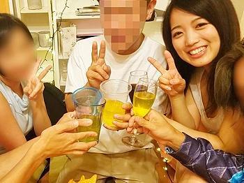 ＜中出しセックス＞色白デカ尻巨乳娘は生ハメでOK！？言われるがままにザーメンをドピュドピュ膣内射精