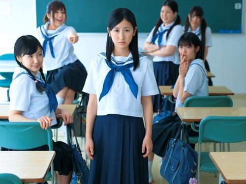 おめでとう。審査の結果、孕ませ当番第2号が選出されました。―同級生の目の前で「公開中出し」孕ませ当番を一般公開！
