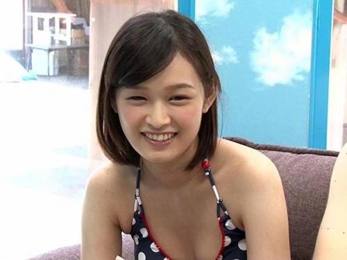 「童貞くんのオナニーのお手伝いしてくれませんか…」童貞お悩み相談で優しい水着美女たちが童貞くんのチンポを実技指導！