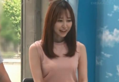 マジックミラー号　ダメなのに身体は正直！乳首が勃起した巨乳人妻は真正中出しを受け入れる