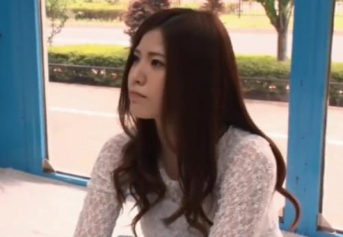 マジックミラー号　陸上女子がマッサージと騙されて敏感マンコを電マ責めされる