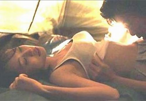 前田敦子　巨乳を晒され身体中を舐めまわされる濃厚セックス濡れ場がエロかった