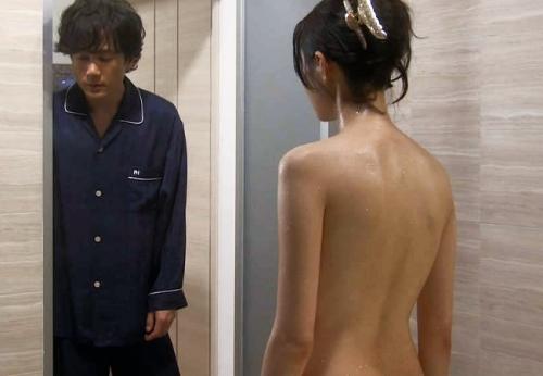 栗山千明 全裸入浴と不倫セックスでの過激な濡れ場シーン
