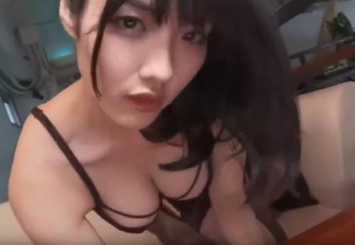 今野杏南　エロすぎる！グラビア撮影でブラから零れ落ちるおっぱいがたまらない