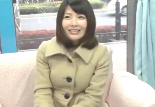『生はダメですぅ』ゴム付けて挿入した童貞がなえてしまう失態