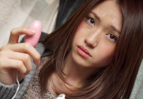 日本人好みの世界の美女留学生を観光すると騙してエロいことしてしまう