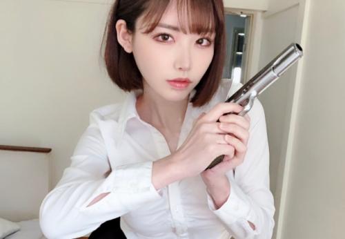 深田えいみ　囮捜査官が媚薬を飲まされ脳内は性欲に支配され子宮が精子を欲して疼き全身敏感になってしまう