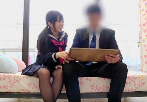モニタリング マジックミラー越しに見える母の目前で女子高生が父親と禁断の近親相姦