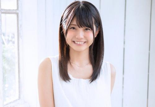 永野いち夏　全ロリマニア歓喜！元アイドルグループの極細ボディにふっくらCカップ美乳の美少女がデビュー