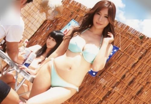 必ずお持ち帰りできちゃうという噂の海の相席居酒屋でスタイル抜群の巨乳ギャルをお持ち帰り