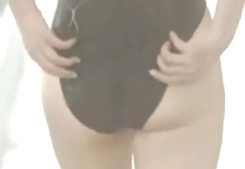 市川由衣　ハイレグ競泳水着お尻がムッチムチでエロい貴重映像