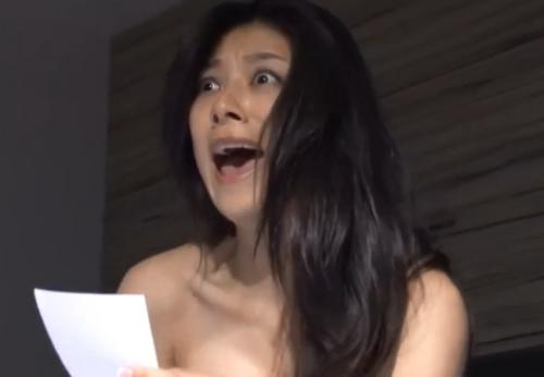 小池栄子　なだれ込むように部屋に入って貪るようにセックスする濡れ場シーン