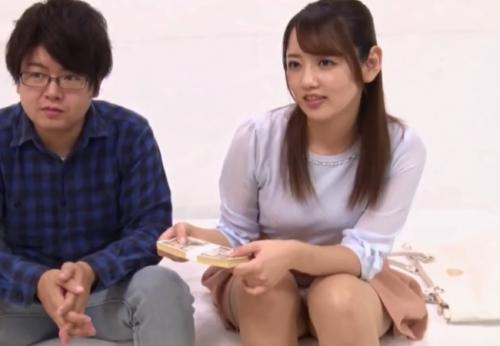 セックスもオナニーも禁止されて感度が上がりきった彼女が突然現れたデカチン男と我慢できずにセックス